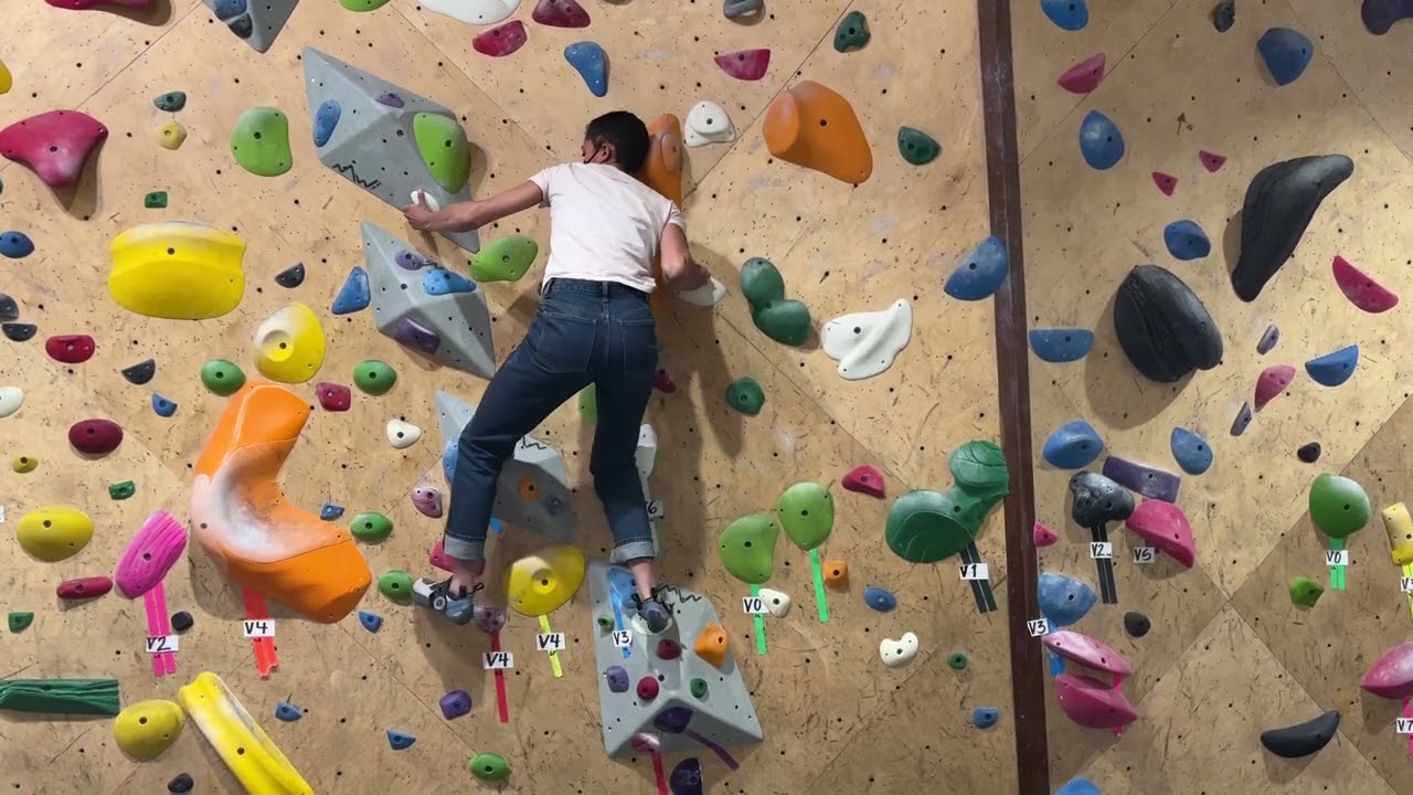 61 Bouldering V6 Steep Rock East (NYC) YouTube