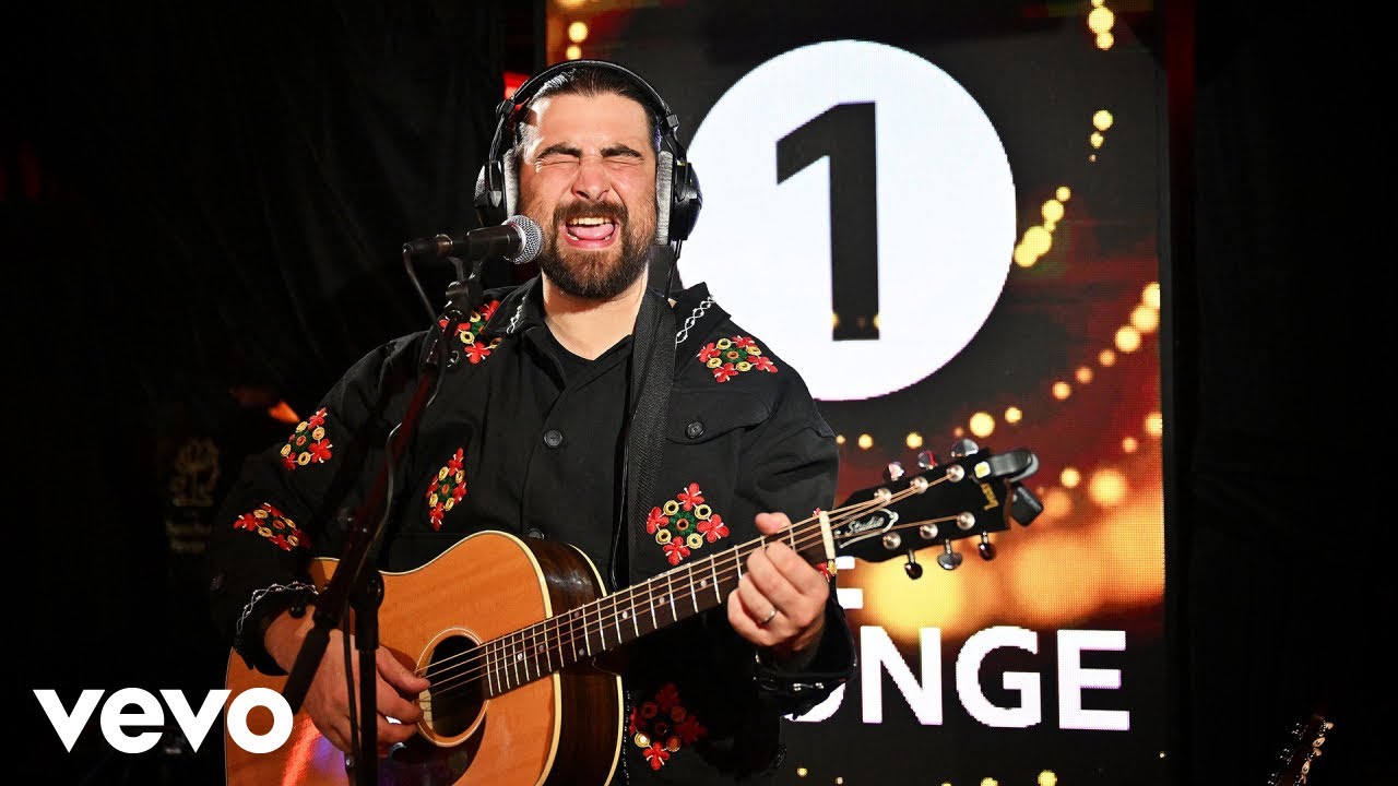 Noah Kahan - Porch Light in the Live Lounge
