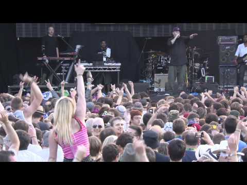 House of Pain - Jump Around // LIVE // Kendal Calling 2011