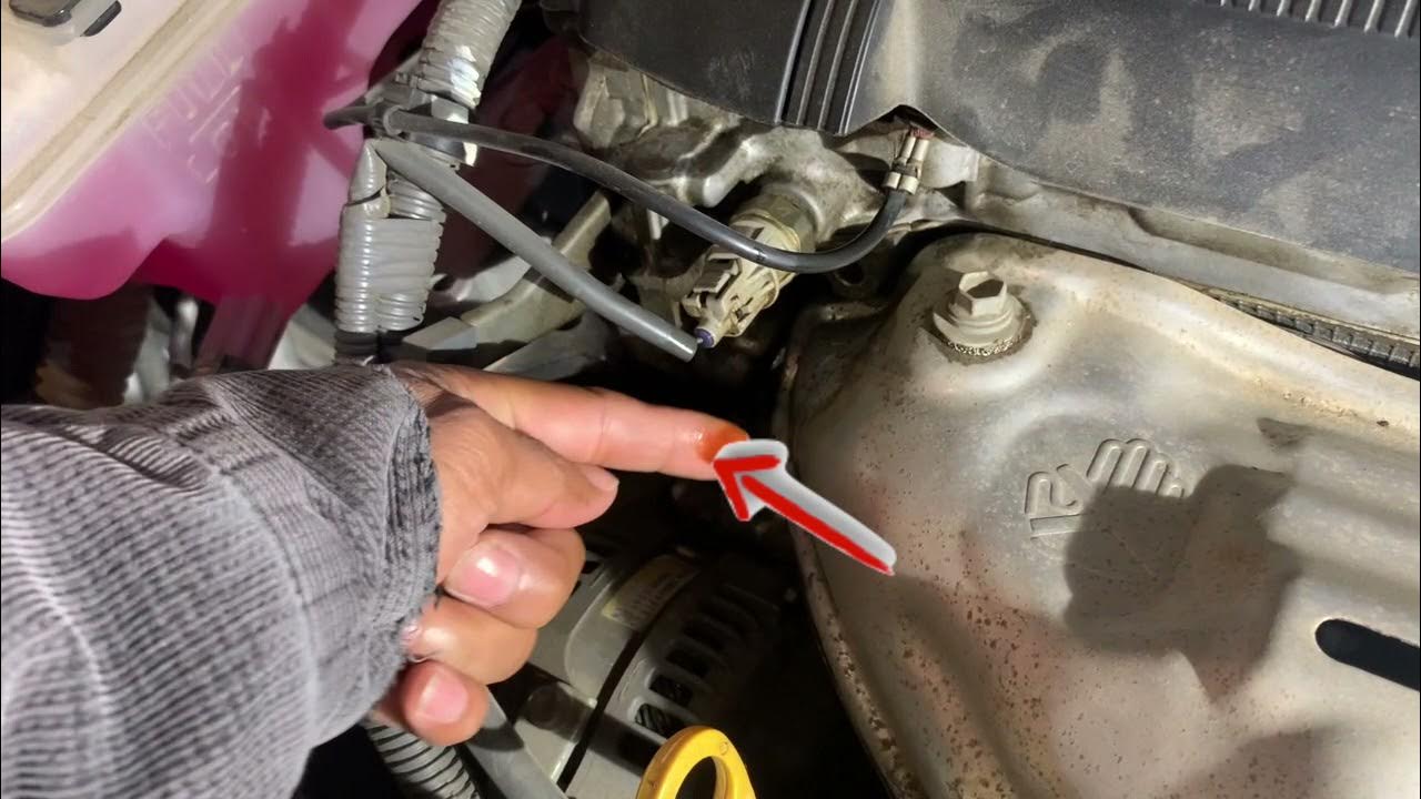 How to replace oil pressure switch - YouTube