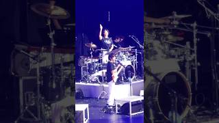MH throwing drumstick (2nd encore)-250525 CNBLUE LIVE–VOYAGE into X IN KAOHSIUNG #CNBLUE #강민혁