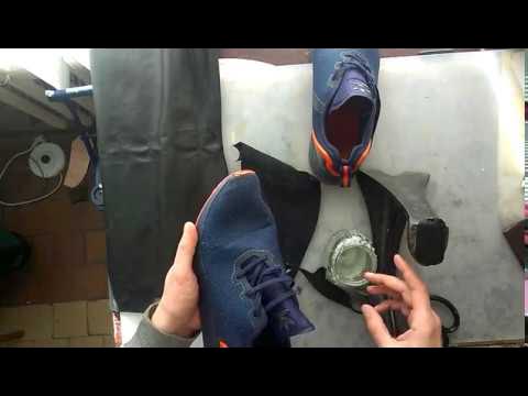 Порванная сетка на кроссовках