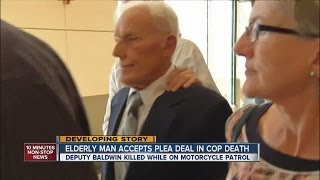Elderly man accepts plea deal in cop death