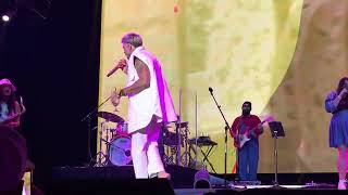 Gracias- @pedrocapo_oficial  (En Vivo)