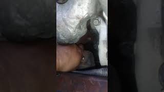 2003 Hammer H2 motor 6.0 Remover y instalar el A/C compresor.