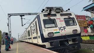 49002 CHENGALPATTU JUNCTION CHENNAI BEACH AC FAST LOCAL EMU ARRIVING PERUNGULATHUR | AIR CONDITIONED