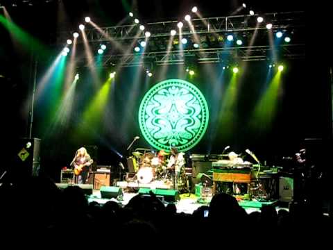 Gov't Mule - Long As I Can See The Light (5.30.09)