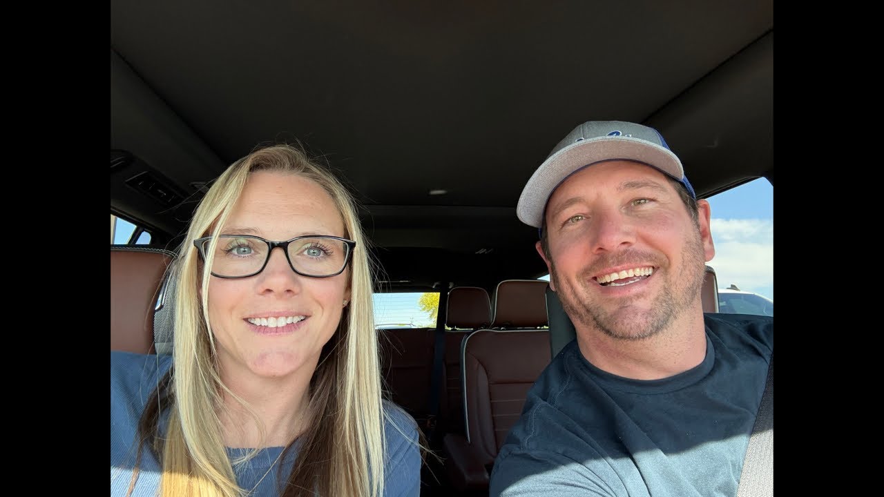 Mr vs Mrs Slots is live! - YouTube