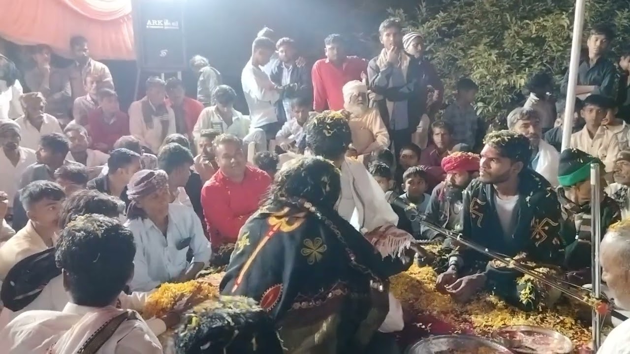 Chunri Mari meldi Kali gadi Lani Hai Ramayan