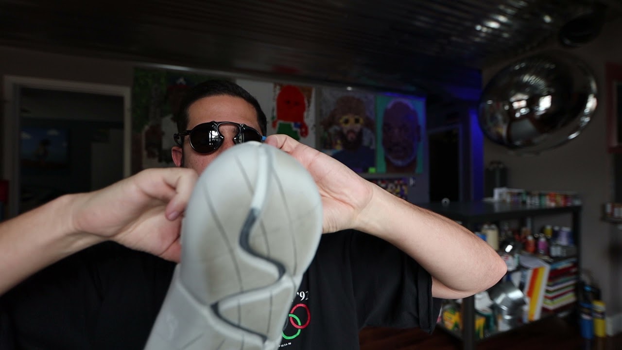 NIKE FOOTSCAPE FLYKNIT LIGHT BONE SHOE REVIEW (TOP 10 SOCK SHOE EVER MADE)