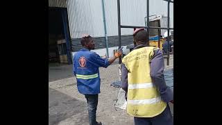 Mteja wetu wa mabati kiwandandani(Alaf) Mteja wetu wa mabati kiwandandani(Alaf)