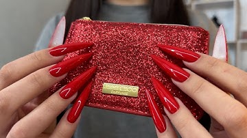 ASMR - tapping & scratching on random items ( triggers ) NO TALKING