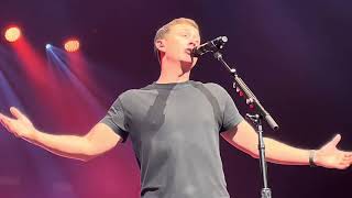 Scotty McCreery - Fall Of Summer (Live) - Toyota Oakdale Theatre, Wallingford, CT - 3/15/24