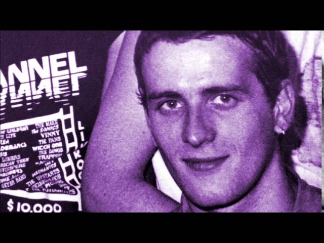 Guarda Au Pairs - Dear John (Peel Session) su YouTube Guarda Au Pairs - Dear John (Peel Session) su YouTube