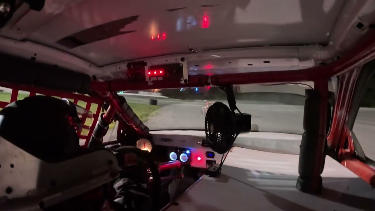 Auto city speedway 8-16-2025 fwd feature driver #33 Todd Miller Winner