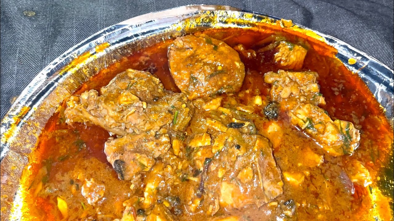 Aaj Banaya Desi style me chicken recipe 🥘￼|| new video || Indian food 