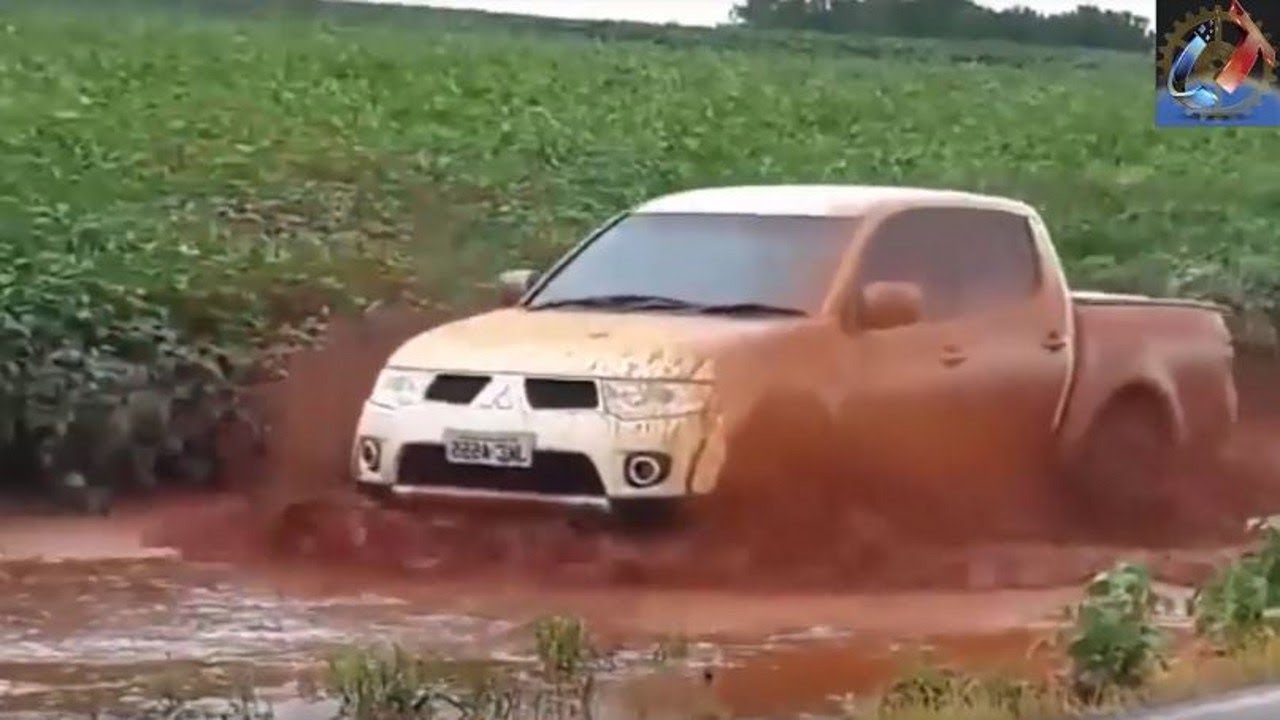 Cars Stuck In Mud 2018 Crazy Car Driving Skills Extreme Off Cars Stuck In Mud 2018 Crazy Car Driving Skills Extreme Off Road Mudding Roads