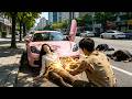 美女總裁車內舊疾突發,混混圍車砸窗,窮小子路過一針救命,再反手將數十混混全放倒,女主醒後倒貼求嫁!