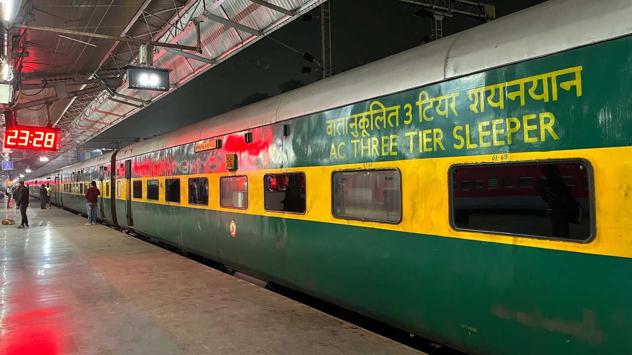 Itarsi Junction | Bhusaval bound trains | Announcements and Arrivals