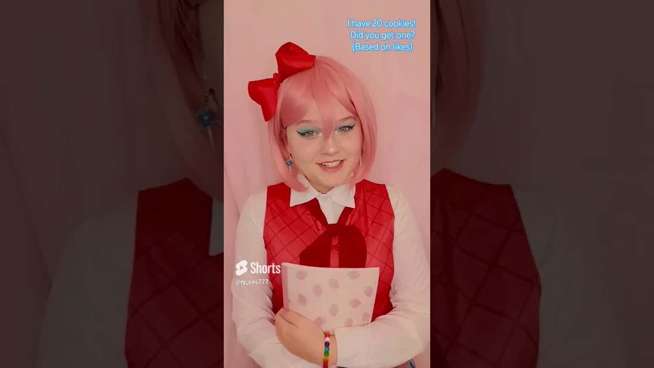 #cosplay #fyp #anime #sayori #ddlc #ddlccosplay #trending #relatable #videogames #boost #ddlcsayori
