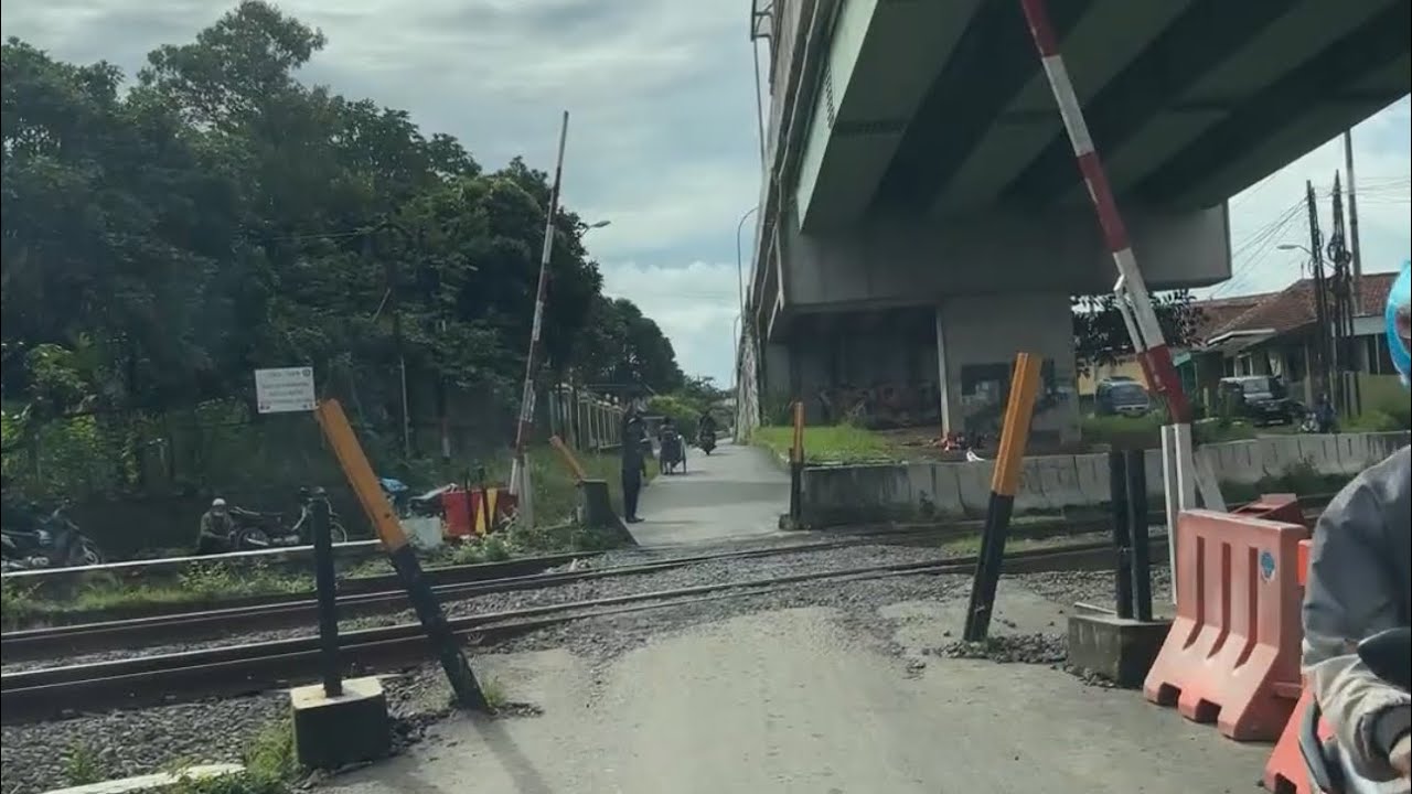 PERTAMA KALI !!! Lewat bawah flyover bumiayu 