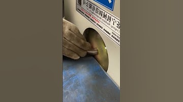 Pipe descaling machine, automatic pipe drawing machine