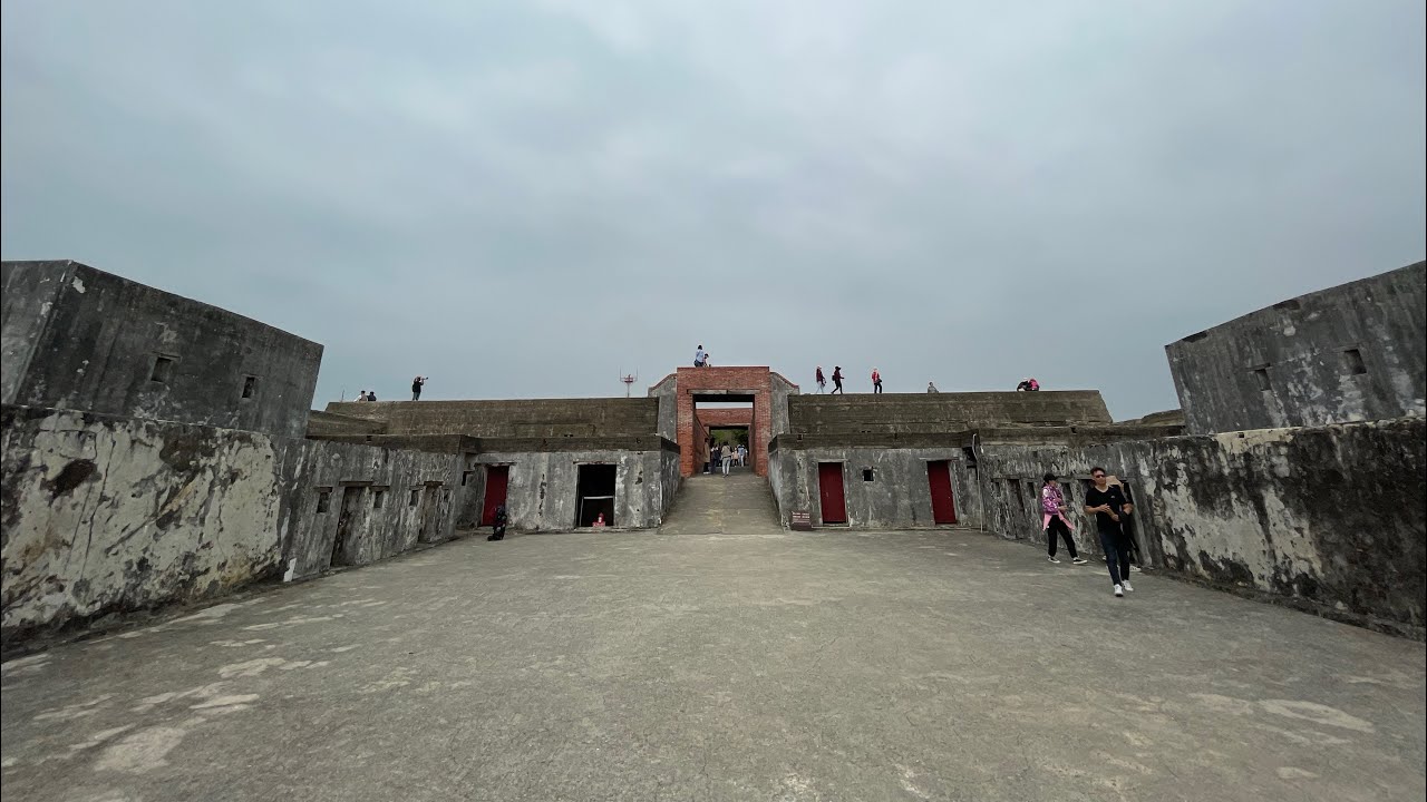 【VR】Walking with Friends in Virtual Reality at Cihou Fort, Kaohsiung3