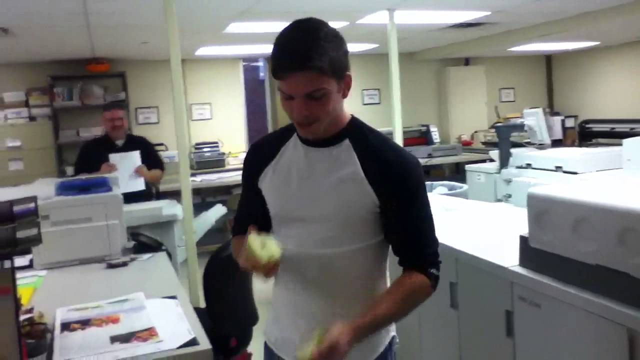 Aaron rips an Apple in half! - YouTube