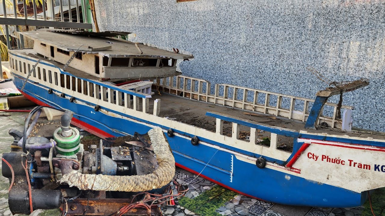 Đại Gia Chi Vài Chục Triệu Mua Tàu Mini Chỉ 2 Năm Thành Ra Thế Này