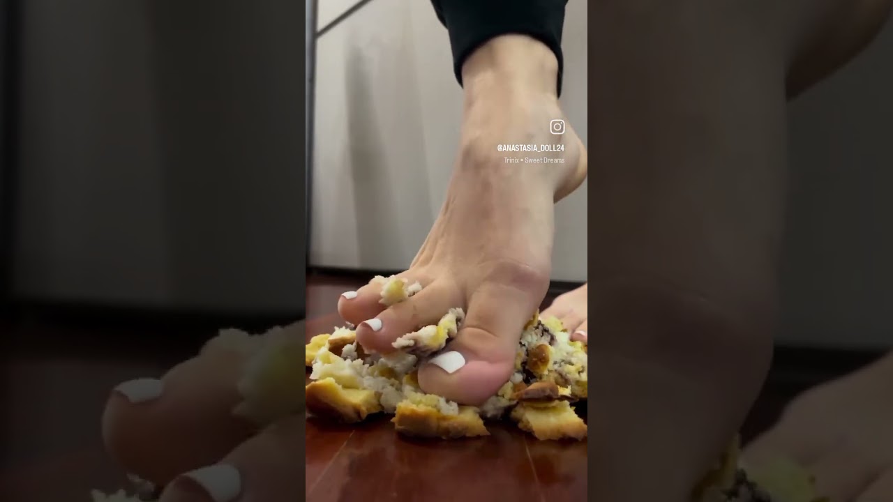 Foot muffin crush 