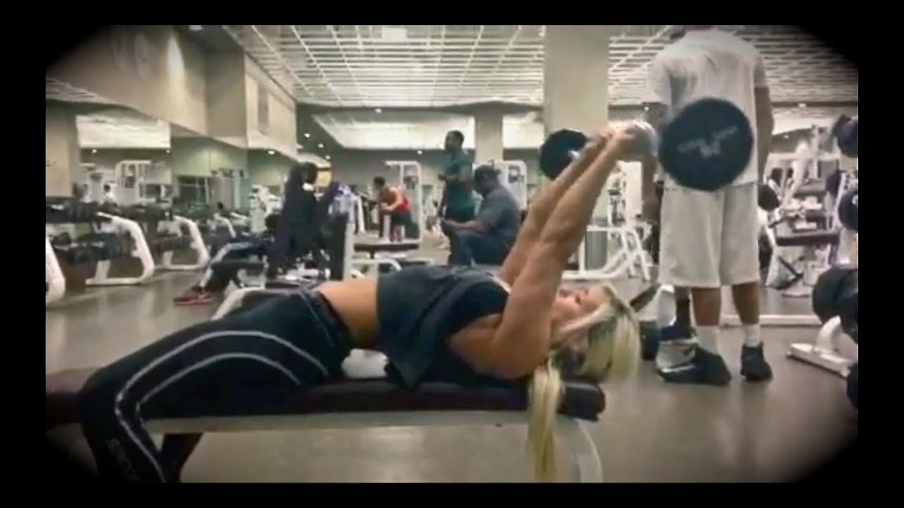 nikki blackketter and heidi somers PH Prep Vlog 06: HIIT circuits, Coffee n Waffles, and Arnold Classic 2014
