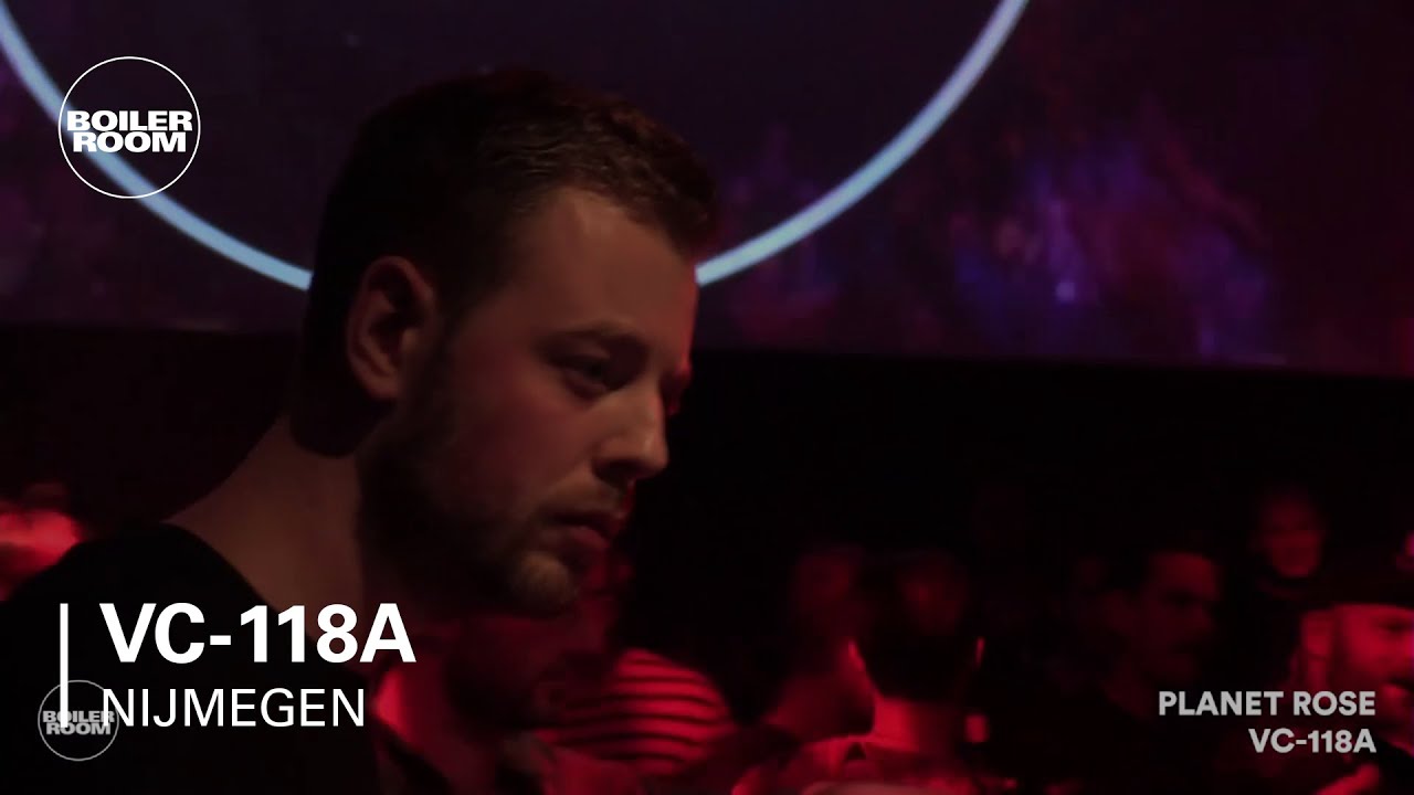 Guarda VC-118a Boiler Room Nijmegen Live Set su YouTube Guarda VC-118a Boiler Room Nijmegen Live Set su YouTube
