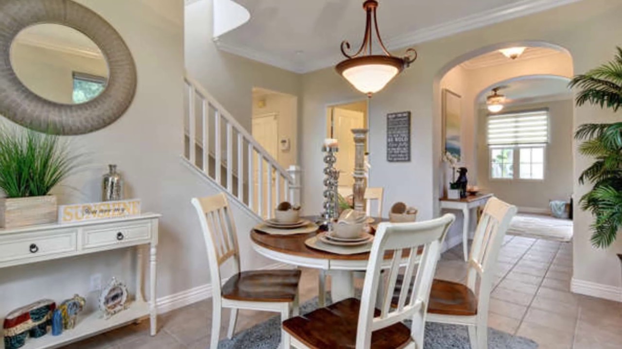 End unit Private Home in 24 hour guard gated Northpark.