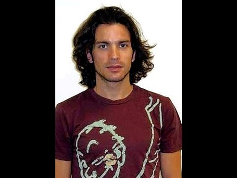 Video: Santiago Cabrera: Biografia, Creatività, Carriera, Vita Personale