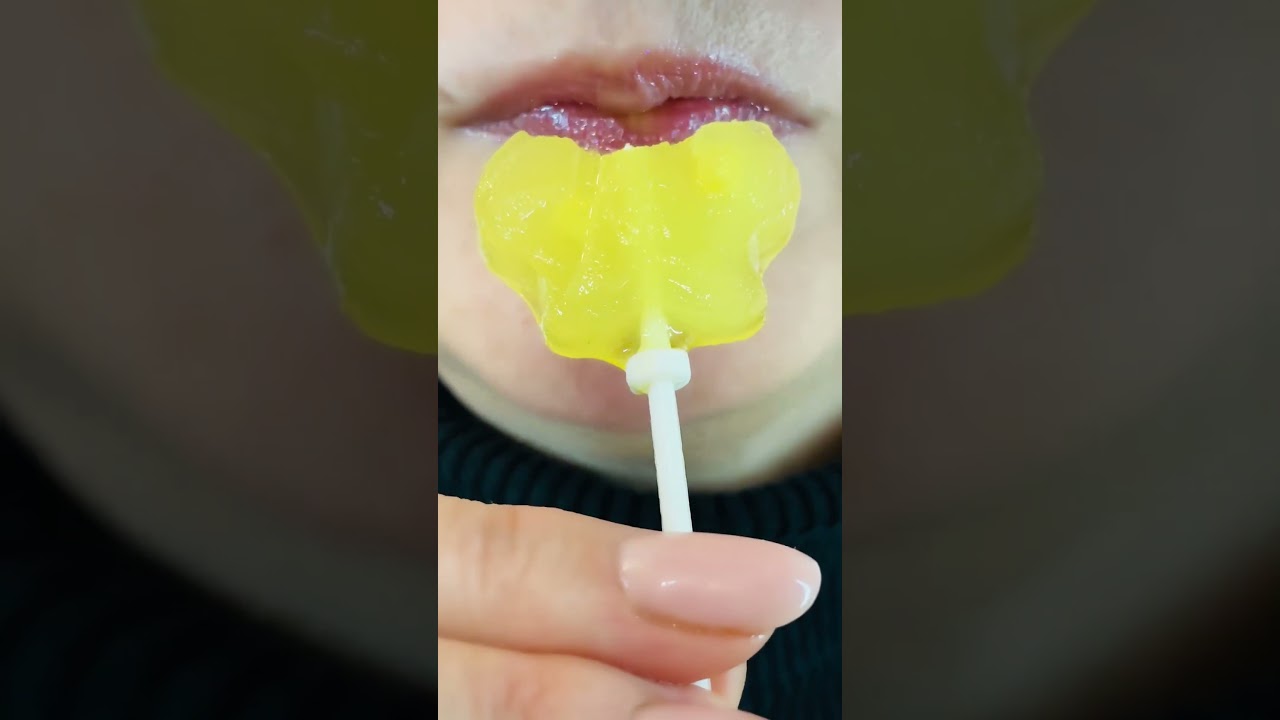 asmr FROZEN PINEAPPLE JUICE ON A STICK eating sounds mukbang food