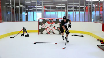 Pavel Barber Performs Mohawk Skating Turns on HockeyShot Synthetic Ice