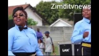 Cde Chinx's 2nd wife sings Hondo Yakura muZim at the new house