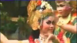 Gamelan Angklung Asta Kencana Tari Kreasi Madu Sari