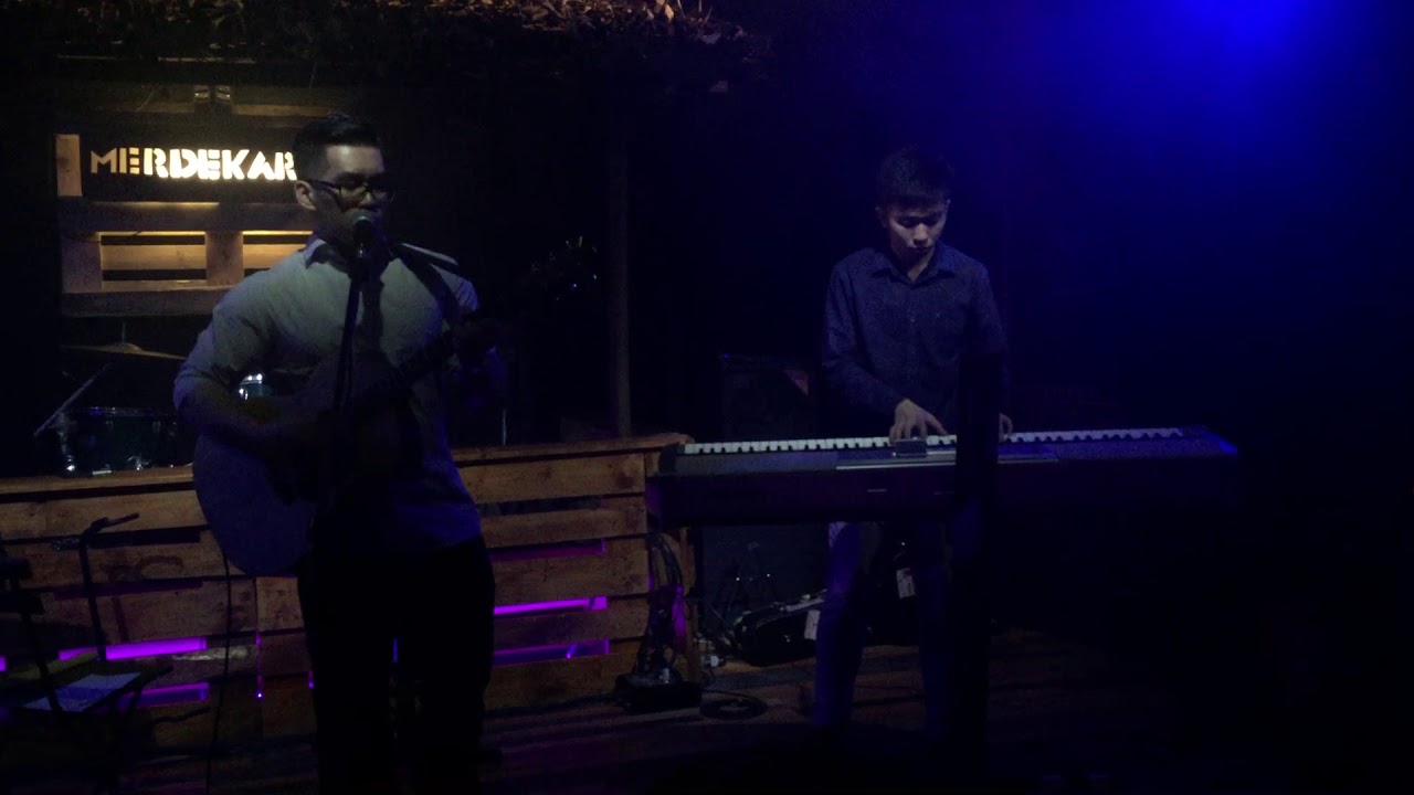 guitarist on agt 'Sleep' - Reening (Original)
