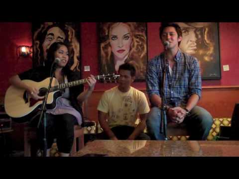 Dette & Joe - Hey, Soul Sister (Train Cover)