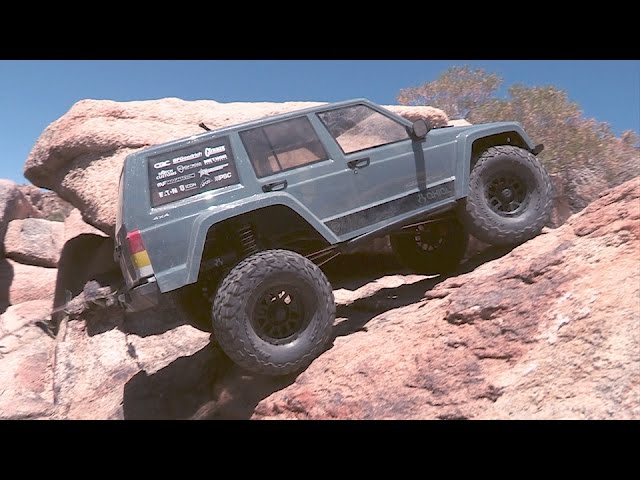 Details about   1/10 Rock Crawler AX90047 SCX10 II 2000 Jeep Cherokee 1/10Scale Electric 4WD RTR