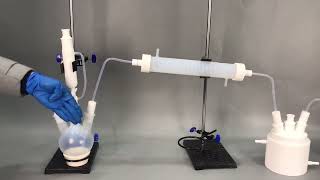 Hydrogen fluoride distillation reaction extraction hydrofluoric acid device