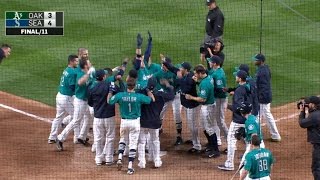 Morrison blasts walk-off homer in the 11th