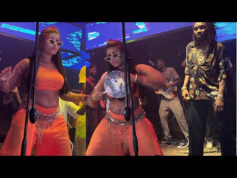 Du jamais vu, Ndeye Ndiaye Banaya vole enfin la vedette à Awa banaya absente au show de Wally seck