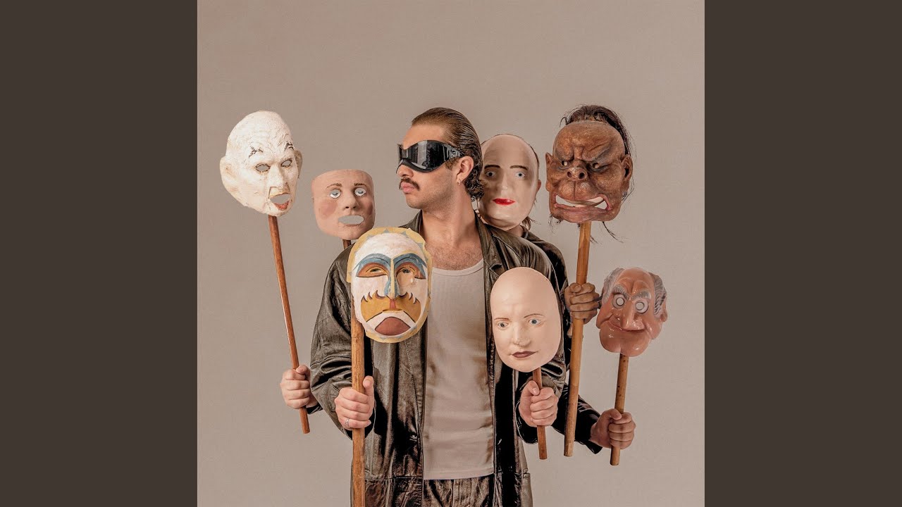 Ver MS. PERRY no YouTube Ver MS. PERRY no YouTube