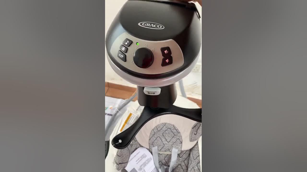 Graco DuetConnect LX Swing with MultiDirection. Graco baby swing