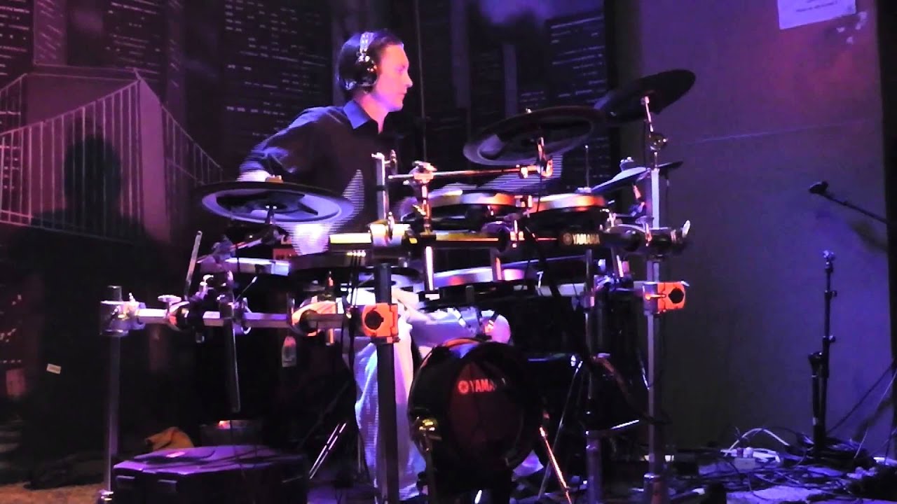 drum n bass / breakbeat live!!!!! ( Ashley Farlow ) YouTube