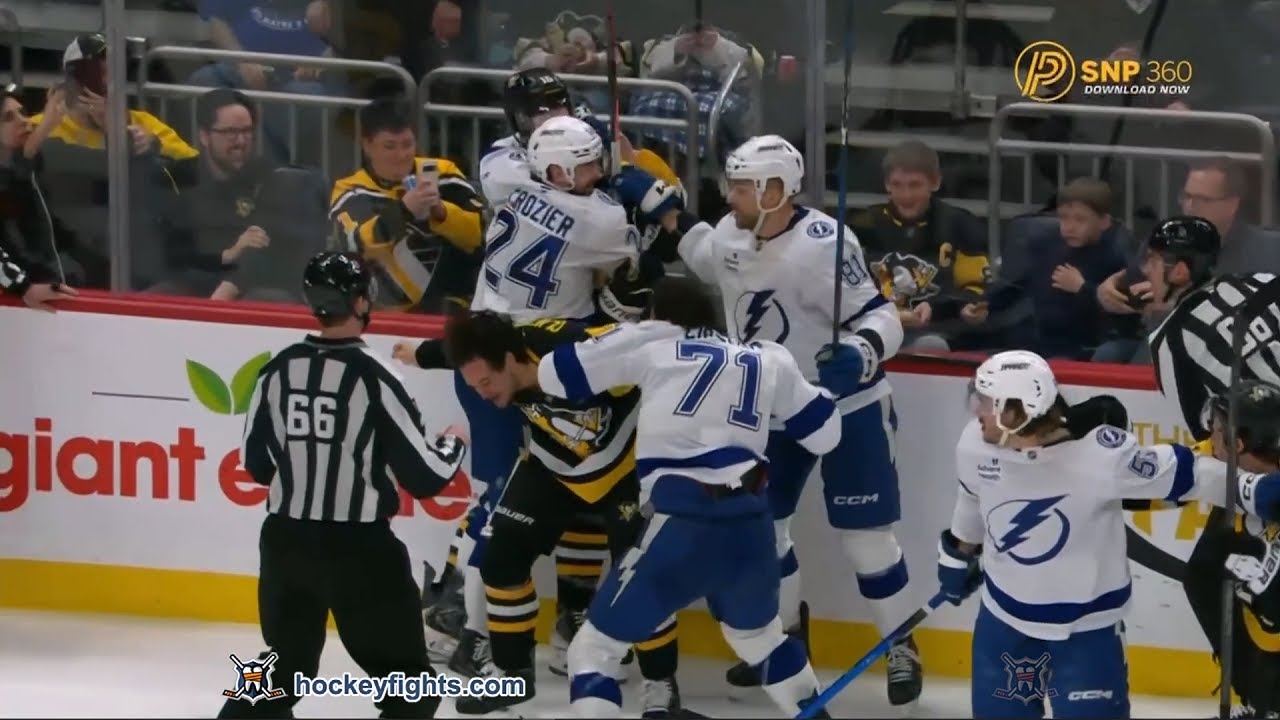 Anthony Cirelli vs Connor Clifton Jan 13, 2026