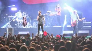 Kaiser Chiefs - The Angry Mob & I Predict A Riot (Live at Cultura Inglesa 2016)