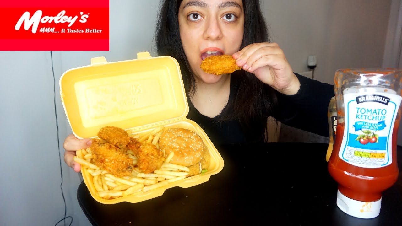 MORLEY'S FRIED CHICKEN WINGS AND CHICKEN FILLET BURGER WITH CHIPS MUKBANG | UK LOCKDOWN